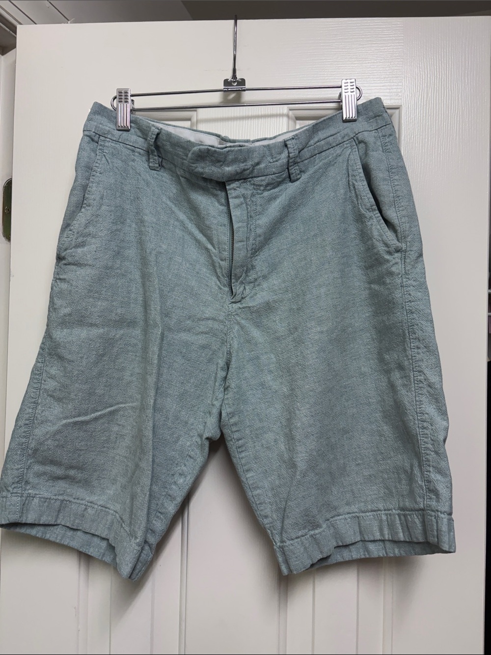 Men's Light Teal Flat-Front Shorts